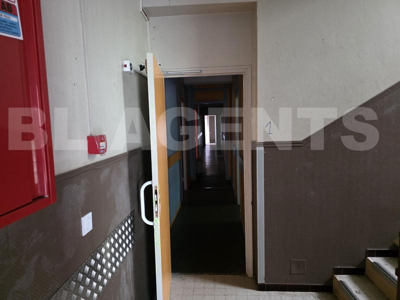 Immeuble - 1 300 m²