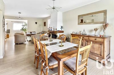 Maison - 178 m² - 9 pièces