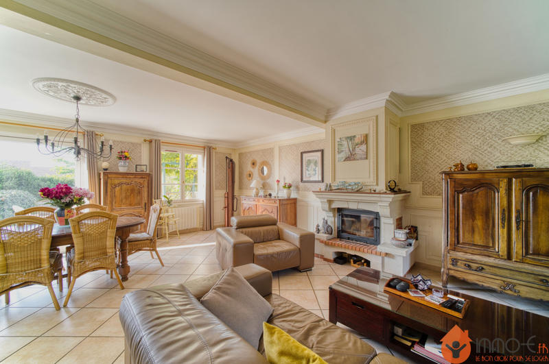 Maison - 140 m² - 7 pièces