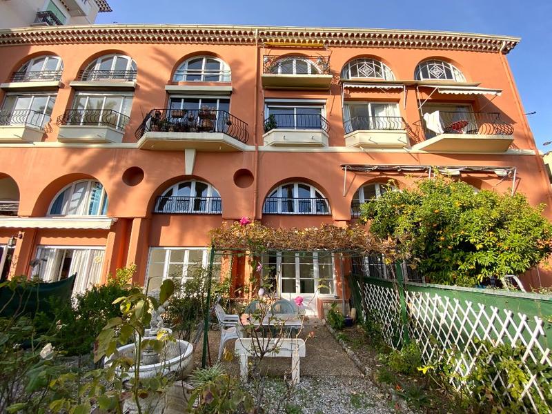 Appartement - 84 m² - 3 pièces