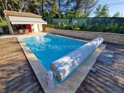 Villa - 180 m² - 5 pièces