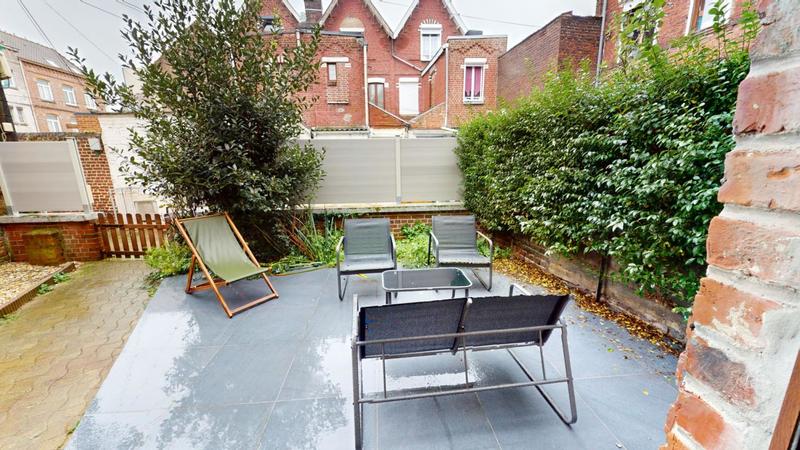 Maison - 102 m² - 6 pièces