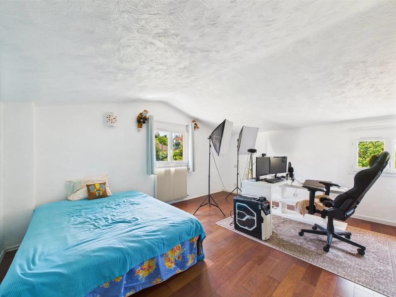 Maison de ville - 100 m² - 4 pièces