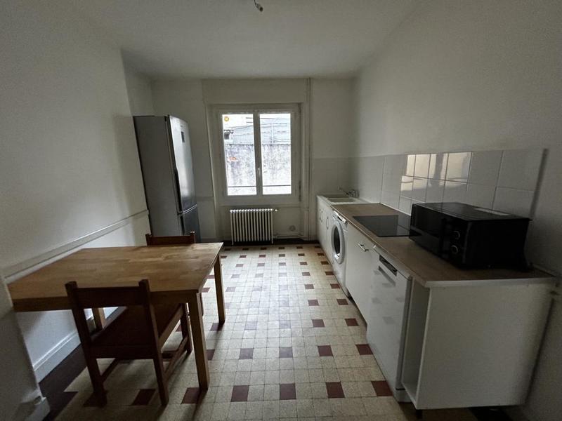 Appartement - 89 m² - 4 pièces