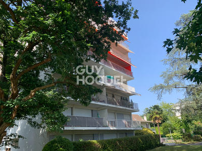 Appartement - 75 m² - 3 pièces