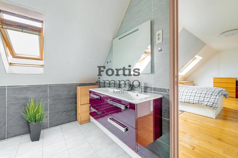 Maison - 126 m² - 5 pièces