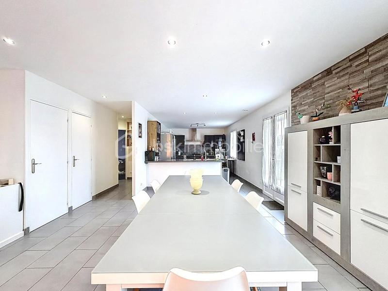 Maison - 135 m² - 5 pièces