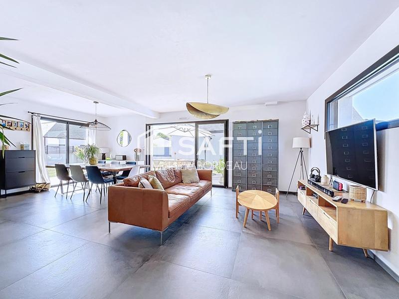 Maison - 127 m² - 6 pièces