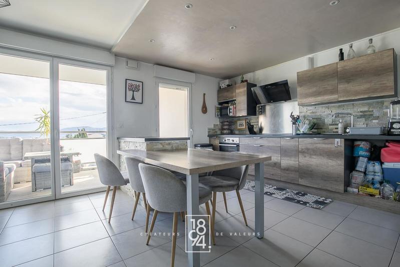 Appartement - 66 m² - 3 pièces