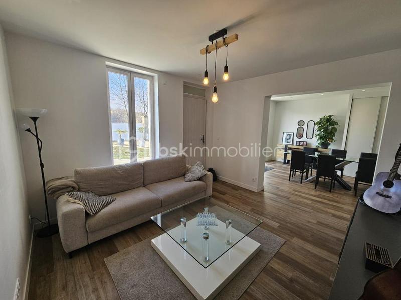 Appartement - 92 m² - 3 pièces