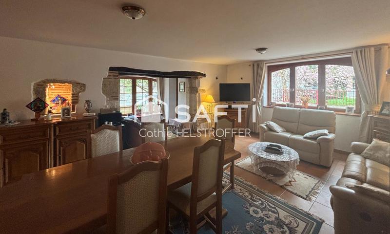 Maison - 308 m² - 8 pièces