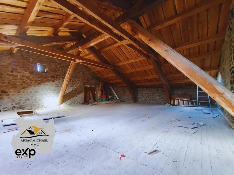 Maison de village - 215 m² - 8 pièces