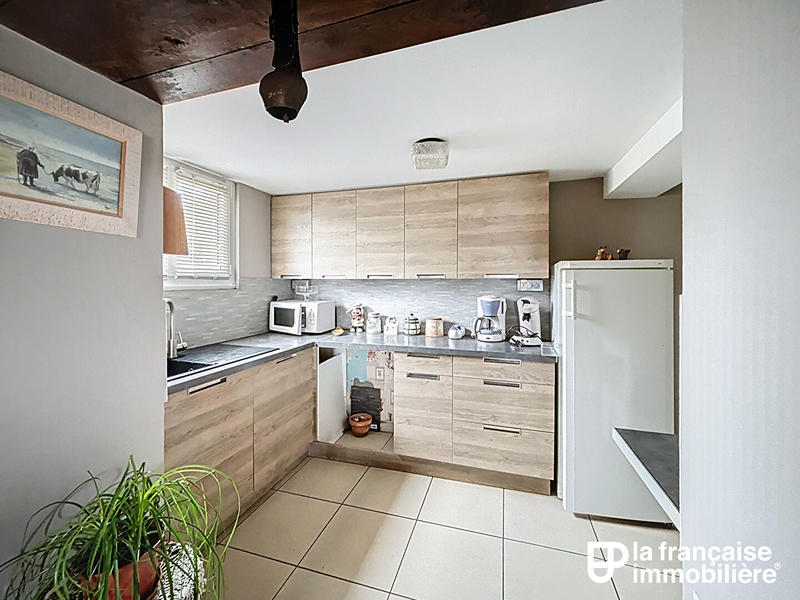 Maison - 79 m² - 6 pièces