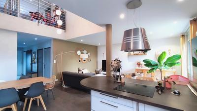 Maison - 160 m² - 5 pièces