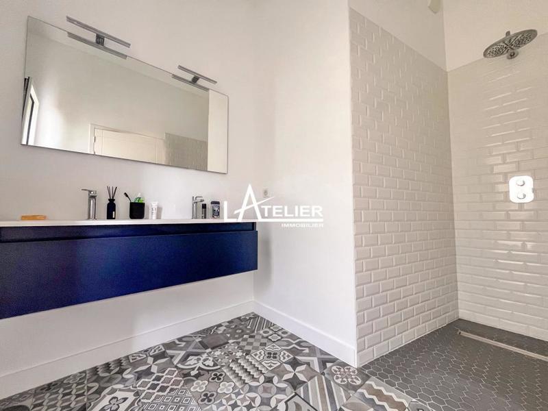 Maison - 115 m² - 4 pièces