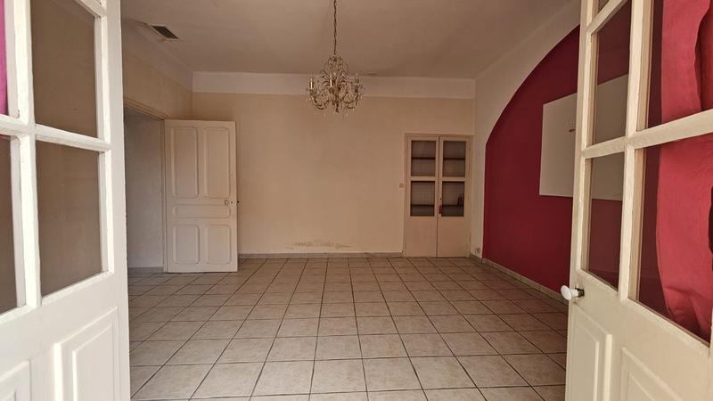 Maison ancienne - 210 m² - 7 pièces