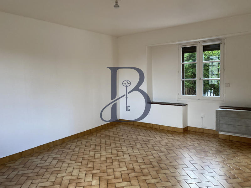 Maison - 83 m² - 5 pièces