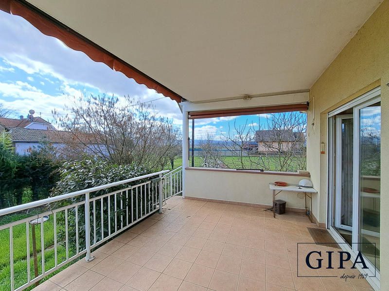 Maison - 140 m² - 5 pièces