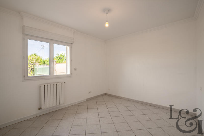 Maison - 170 m² - 9 pièces