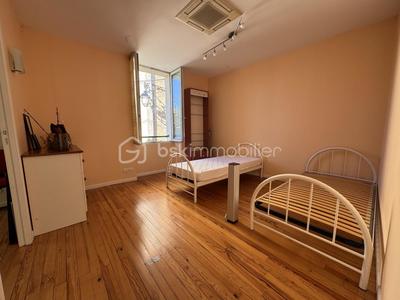 Maison de village - 340 m² - 5 pièces