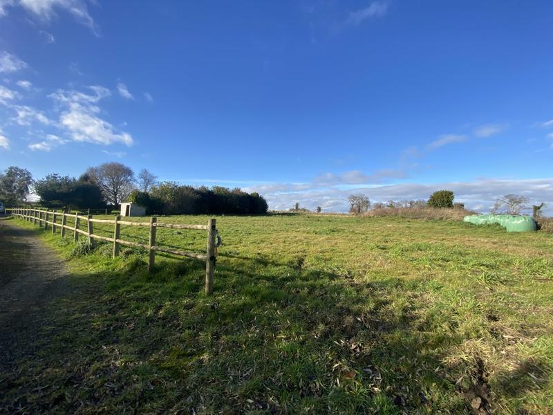 Maison - 441 m² - 10 pièces