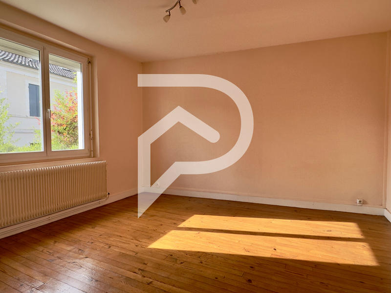 Maison - 137 m² - 5 pièces