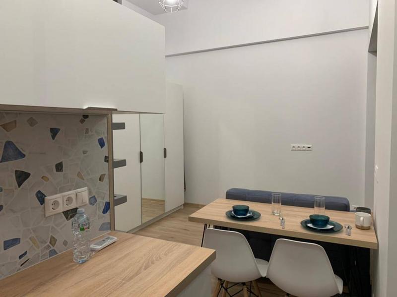 Studio - 17 m² - 1 pièce