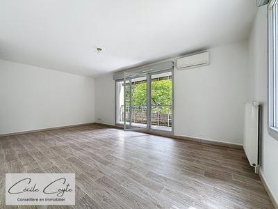 Appartement - 76 m² - 3 pièces