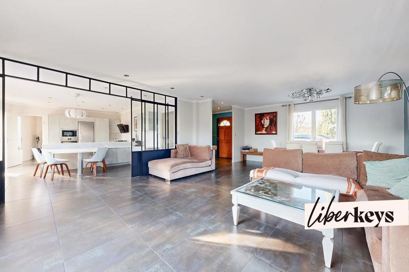 Maison - 164 m² - 6 pièces