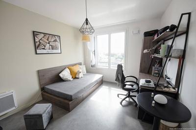 Chambre - 12 m² - 3 pièces