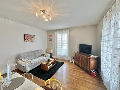 Appartement - 84 m² - 3 pièces