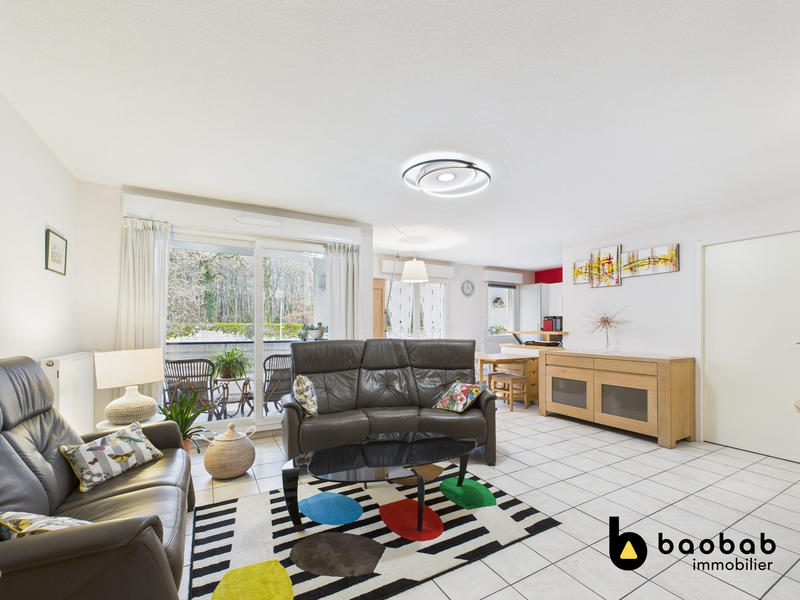 Appartement - 91 m² - 5 pièces