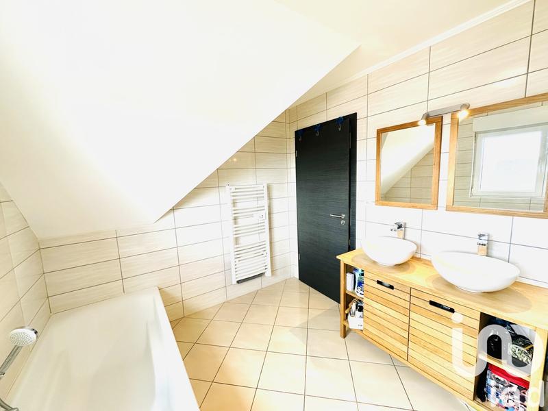 Maison - 101 m² - 5 pièces