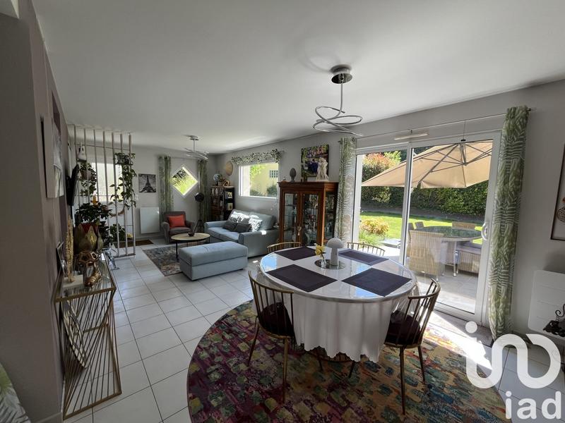 Maison - 101 m² - 5 pièces