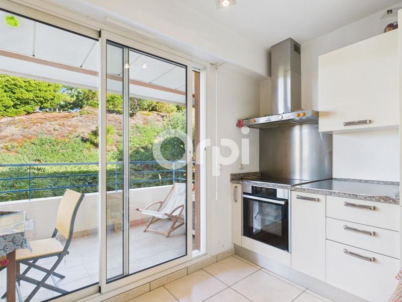 Appartement - 77 m² - 3 pièces