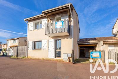 Maison de ville - 64 m² - 4 pièces