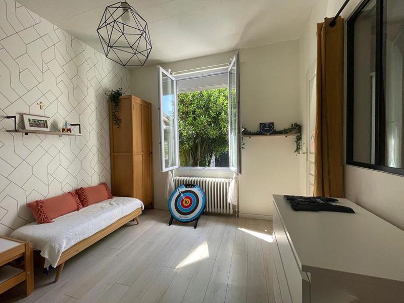 Maison - 111 m² - 6 pièces