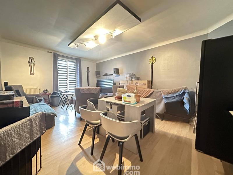 Appartement - 87 m² - 3 pièces