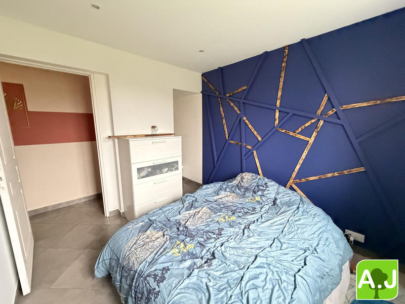 Maison - 145 m² - 5 pièces