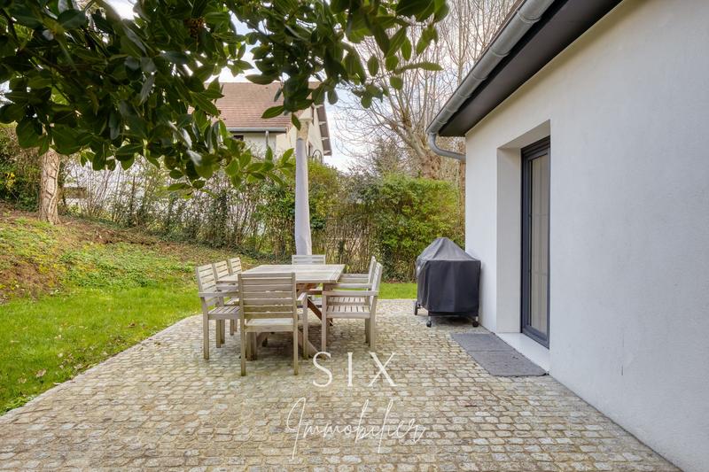 Maison - 163 m² - 7 pièces