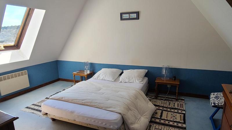 Maison - 270 m² - 8 pièces