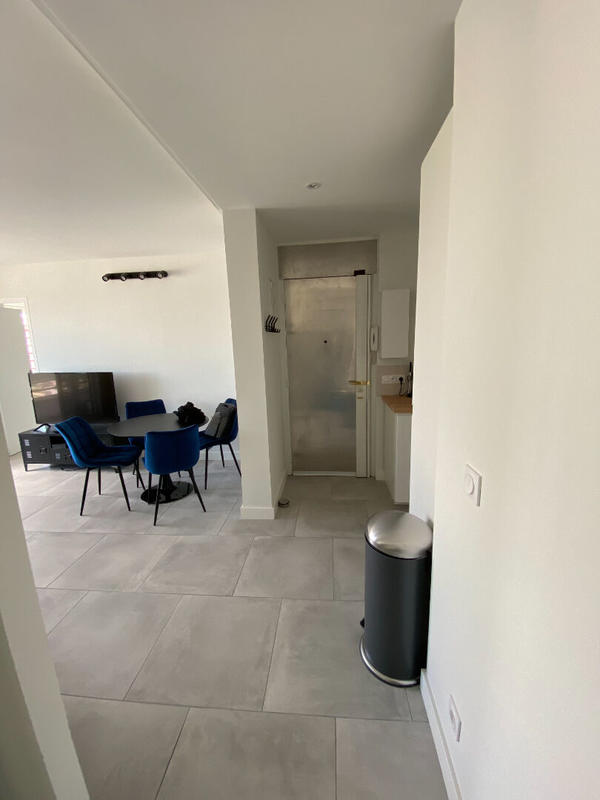 Chambre - 69 m² - 5 pièces