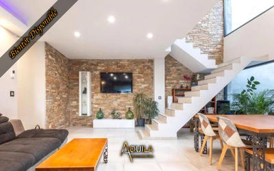 Maison de village - 257 m² - 7 pièces