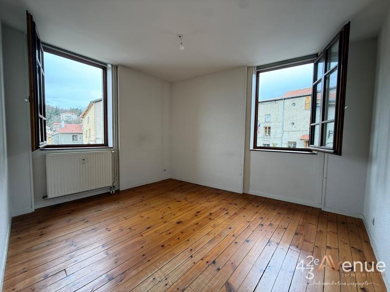 Appartement - 83 m² - 3 pièces