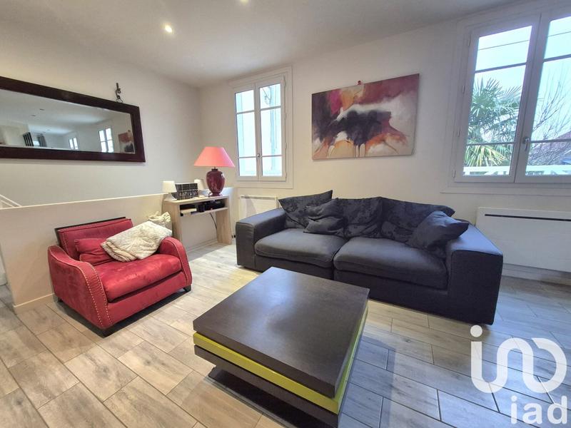 Maison - 90 m² - 5 pièces