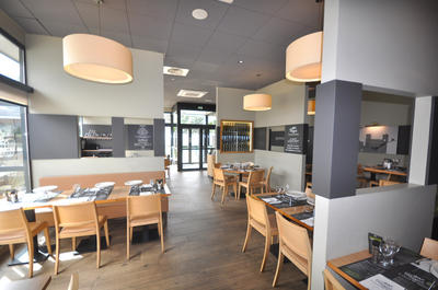 Fonds de commerce - Magasins - 290 m²