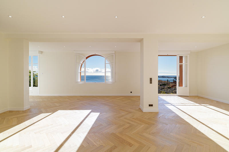 Appartement - 190 m² - 4 pièces