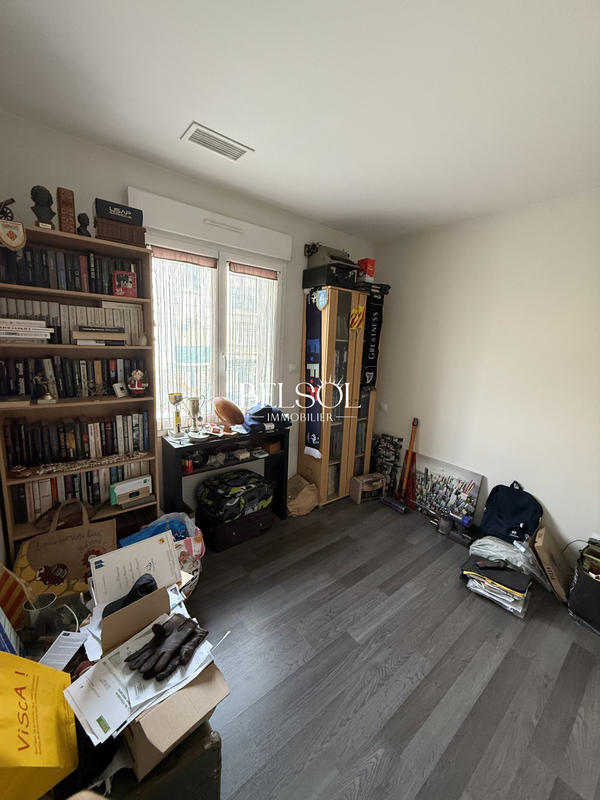 Maison - 98 m² - 5 pièces