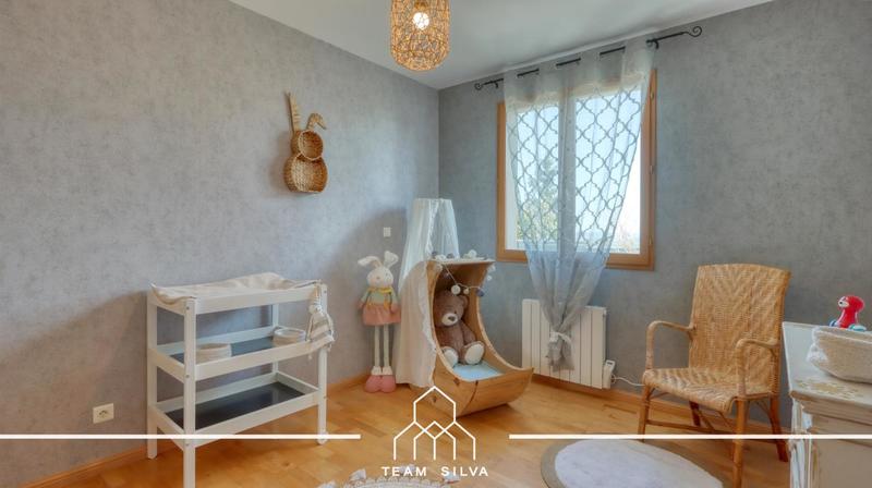 Maison - 159 m² - 6 pièces