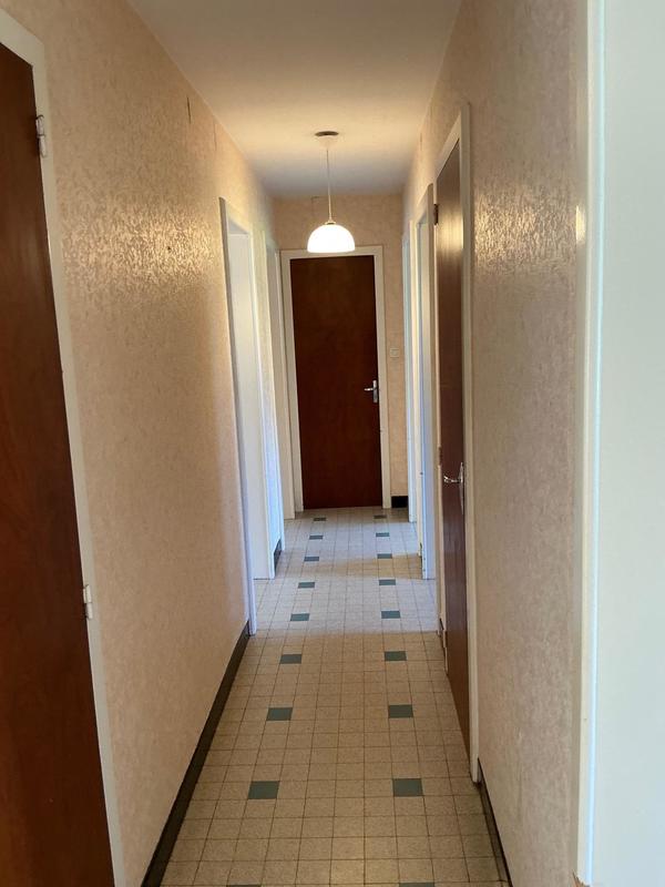 Maison - 98 m² - 5 pièces